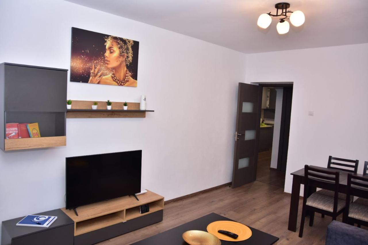 Apartament Dabe Hd Hunedoara Exterior photo